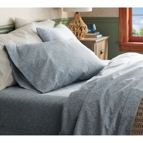 King Printed Performance 400 Thread Count Sheet Set Blue Floral - Threshold NEW - Picture 3 of 5